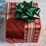 Озон купить подарок на день рождения